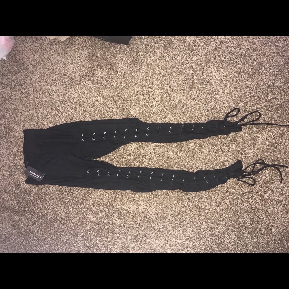 Laced up leggings!